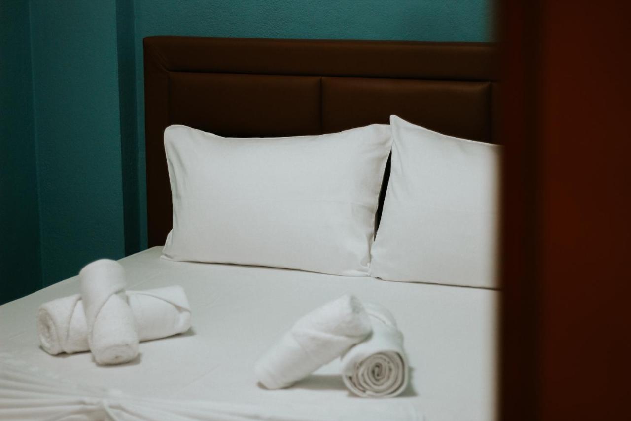Hotel Lunxheria Gjirokastër 外观 照片