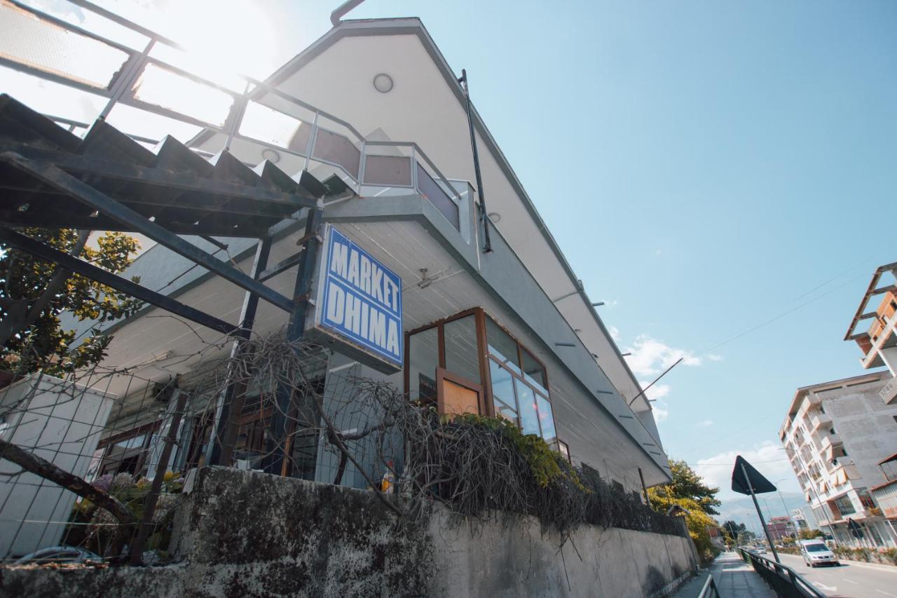 Hotel Lunxheria Gjirokastër 外观 照片